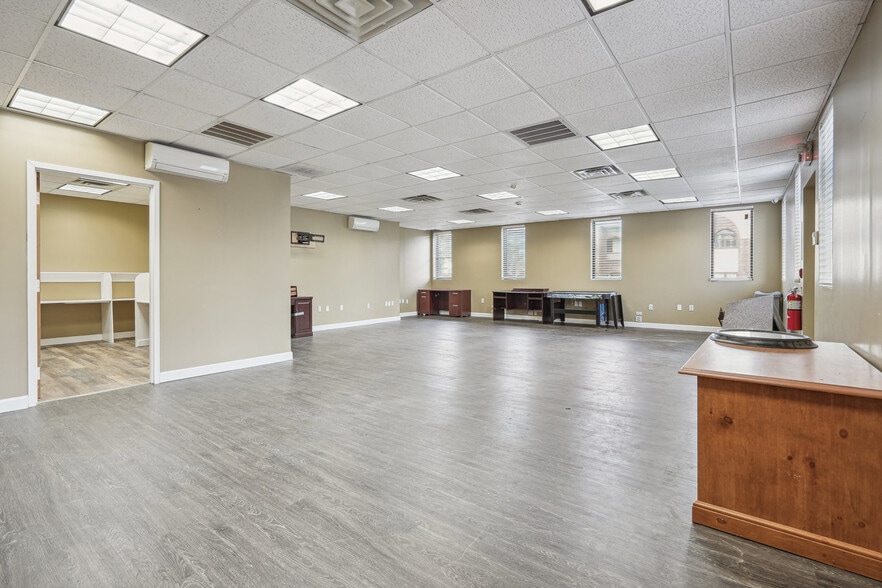 More Photos Of 200 South St, New Providence Medical For Sale