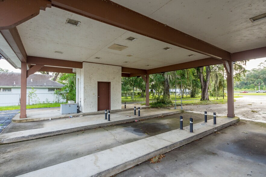 More Photos Of 5431 E Silver Springs Blvd, Silver Springs Office For Lease