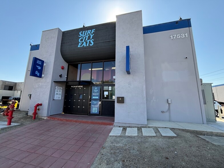 Primary Photo Of 17531 Griffin Ln, Huntington Beach Food Processing For Lease