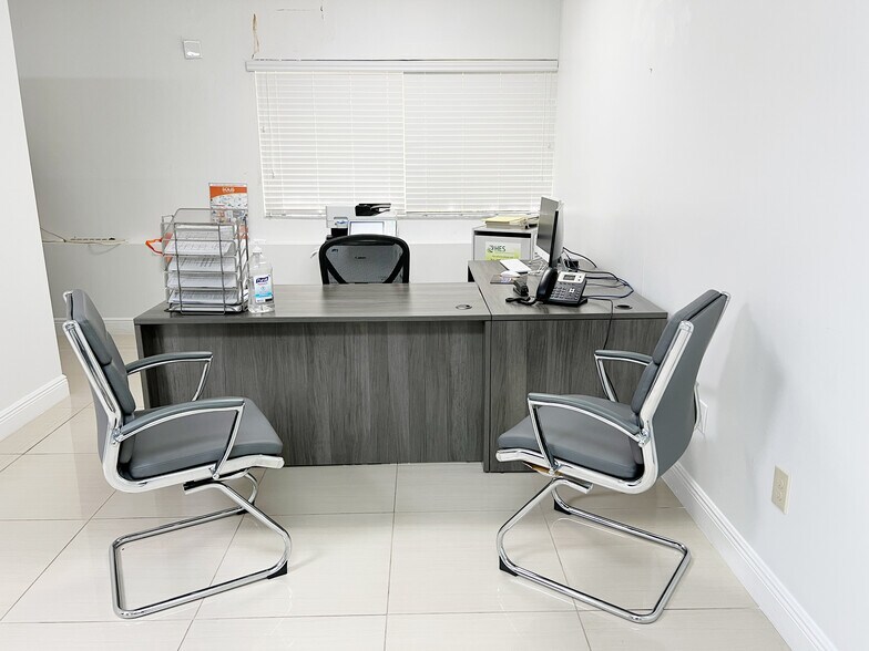 More Photos Of 14150 SW 119th Ave, Miami Manufacturing For Lease