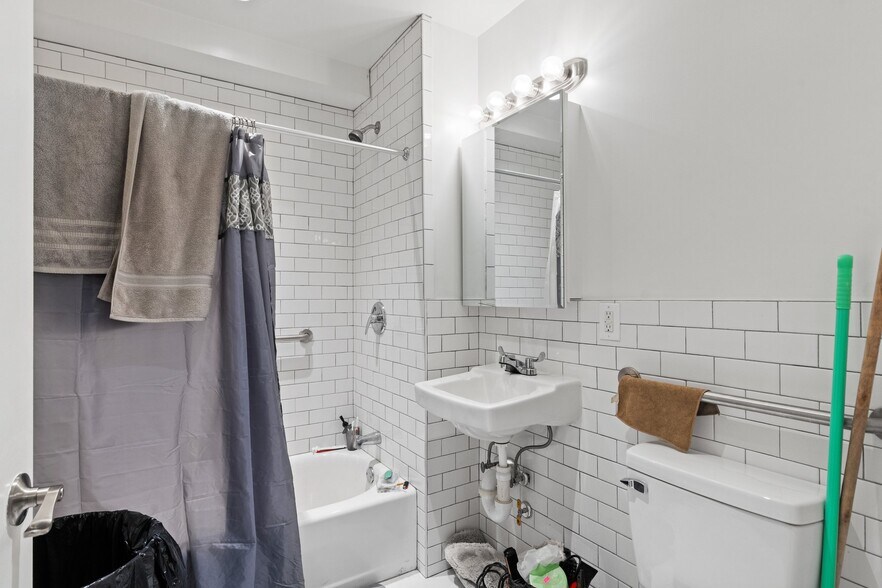 More Photos Of 3029-3031 Bronxwood Ave, Bronx Apartments For Sale