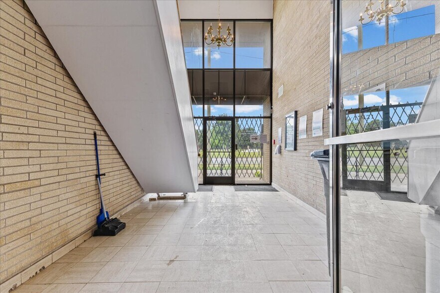 More Photos Of , Detroit Office For Sale