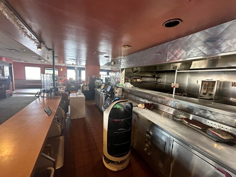 More Photos Of 1610 Richmond St, Mount Vernon Restaurant For Sale