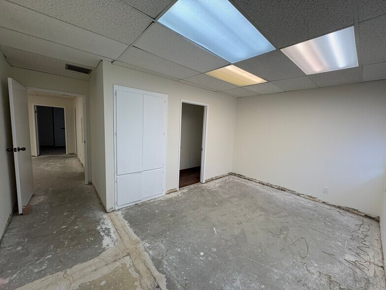 More Photos Of 17871 Santiago Blvd, Orange Medical For Lease