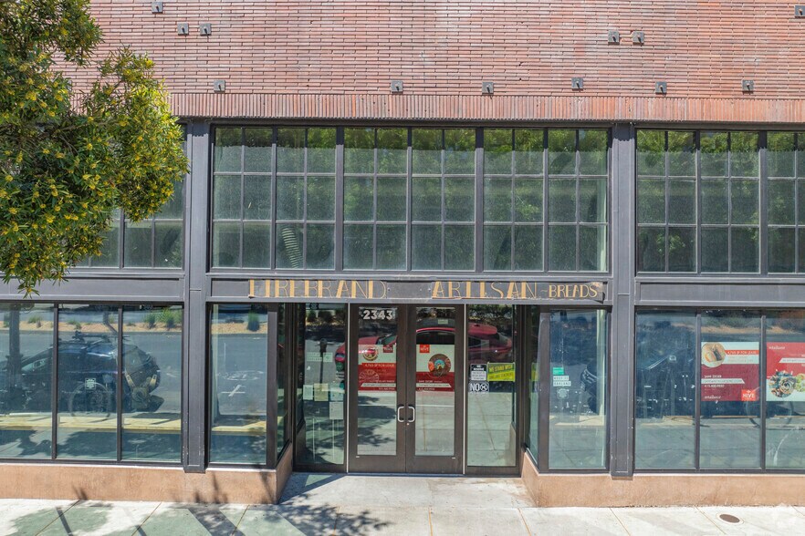 More Photos Of 2335-2345 Broadway, Oakland Unknown For Lease
