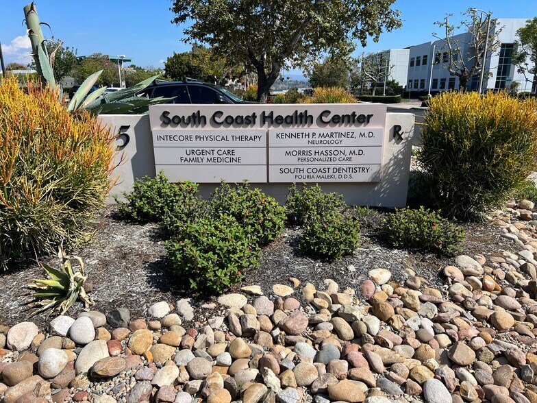 More Photos Of 5 Journey, Aliso Viejo Medical For Lease