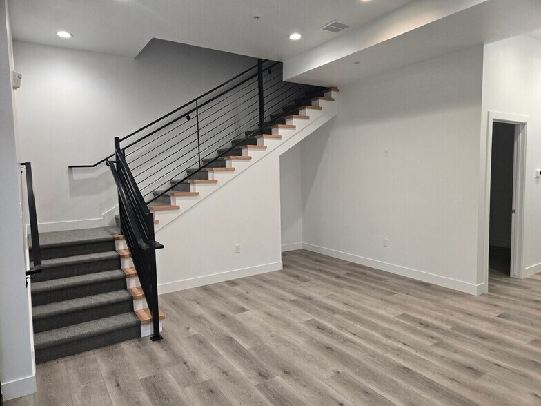 More Photos Of 1548 American Way, Payson Warehouse For Lease