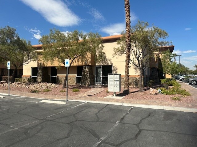 More Photos Of 4974 S Rainbow Blvd, Las Vegas Office For Sale