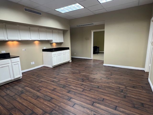 More Photos Of 6502 Caprock Dr, Lubbock Office For Sale