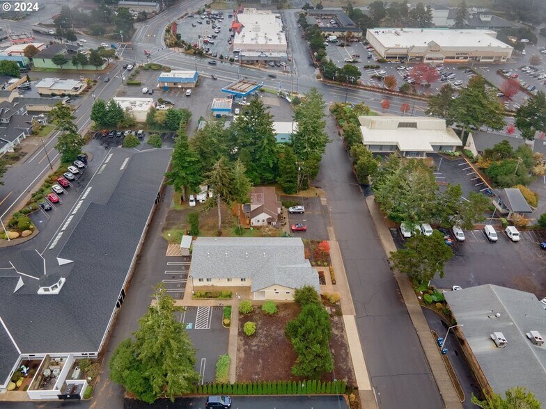 More Photos Of 1445 8th St, Florence Medical For Sale