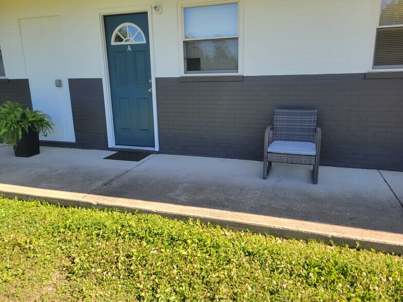 More Photos Of 6271 US Highway 322, Hartstown Apartments For Sale