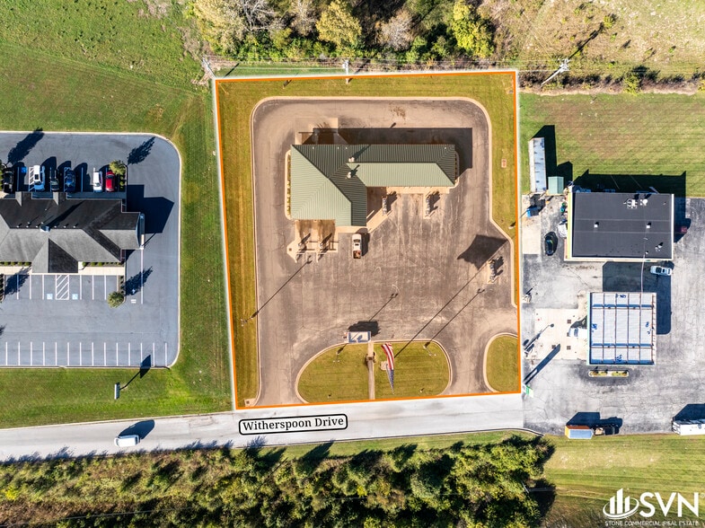 More Photos Of 1042 Bypass S, Lawrenceburg Carwash For Sale