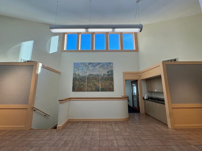 More Photos Of 23 Plumtree Rd, Sunderland Office For Sale