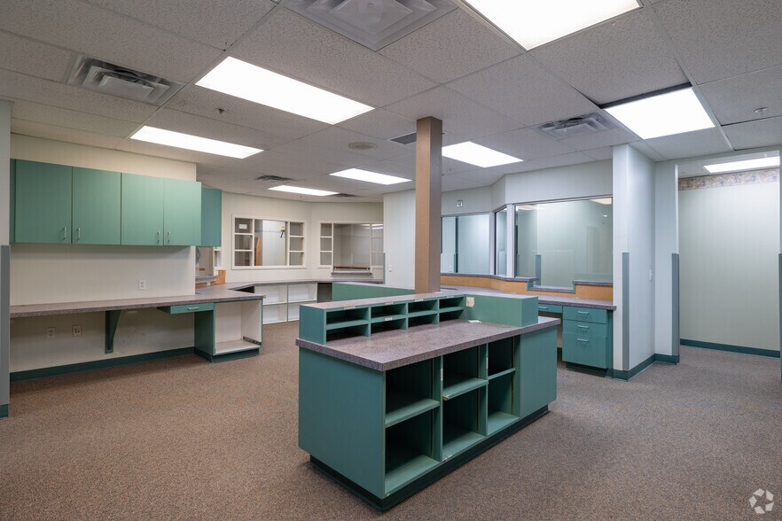 More Photos Of 1602 Rock Prairie Rd, College Station Medical For Lease