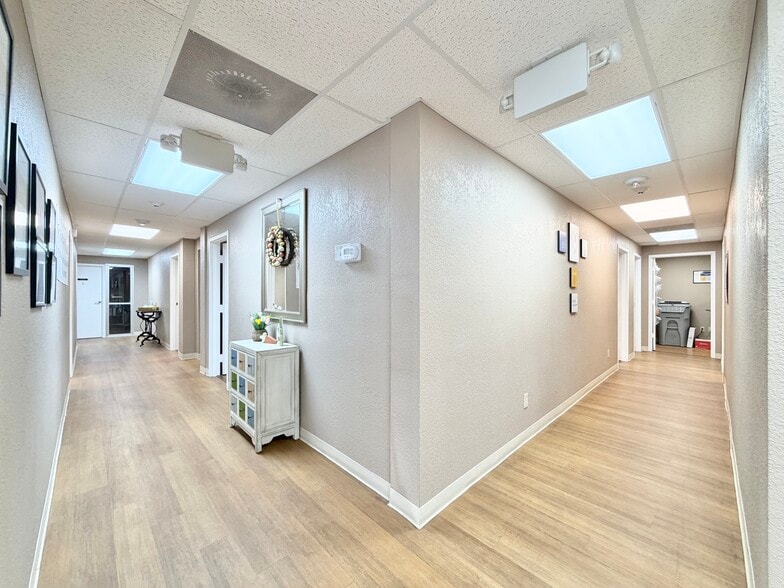 More Photos Of 1330 Mercer St, Princeton Office For Sale