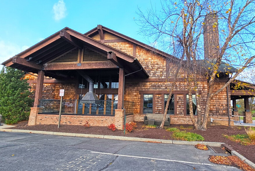 More Photos Of 1 Rockingham Row, Princeton Restaurant For Lease