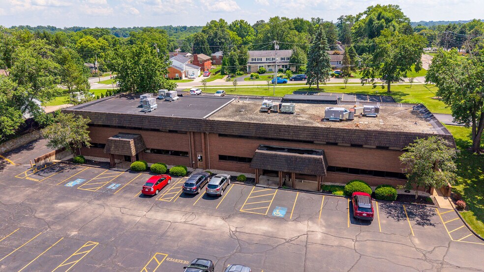 More Photos Of 9030 Montgomery Rd, Cincinnati Medical For Lease