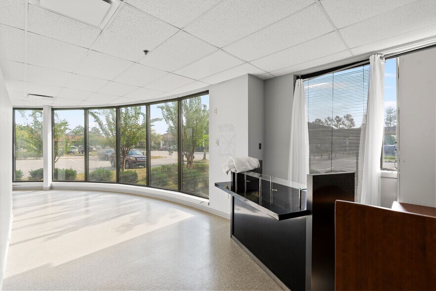 More Photos Of 8733 Highway 17 Byp S, Myrtle Beach Office For Lease