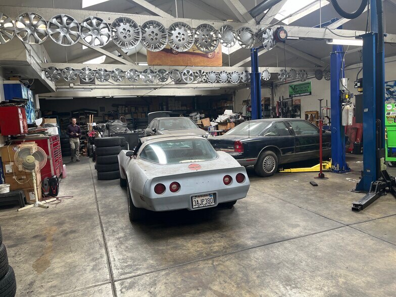 More Photos Of 2132 Dwight Way, Berkeley Auto Repair For Sale