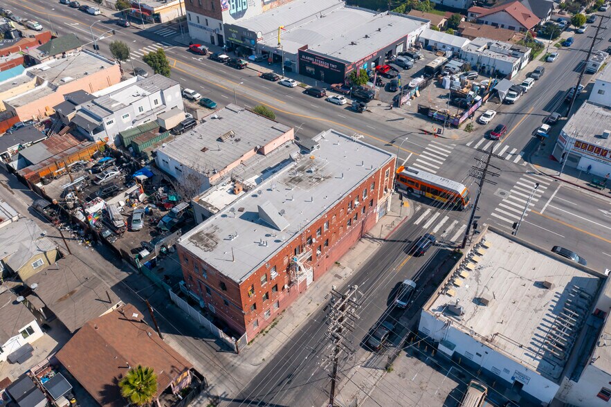 More Photos Of 5929 S Broadway, Los Angeles Storefront Retail Office For Sale