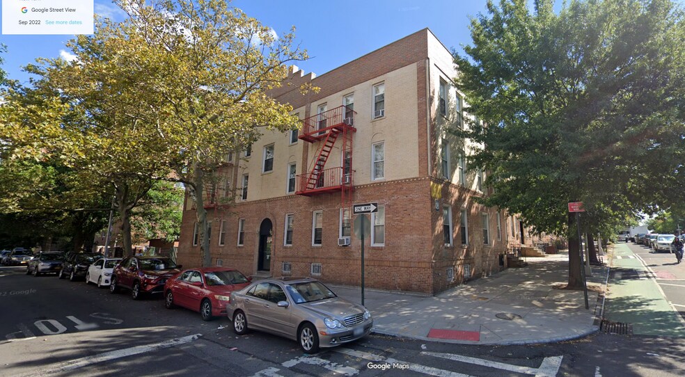 More Photos Of 5201 Skillman Ave, Woodside Apartments For Sale