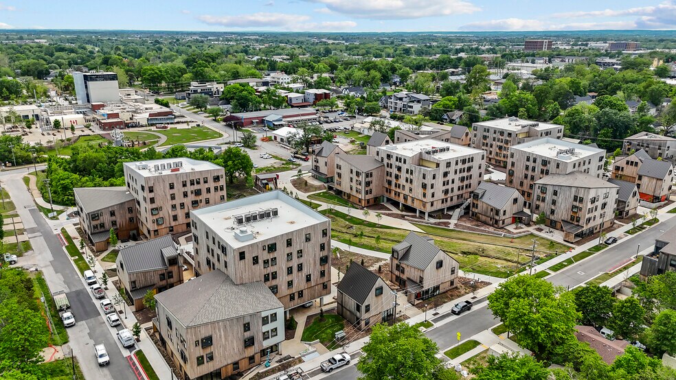 Primary Photo Of 337 SE 3rd St, Bentonville Multifamily For Sale