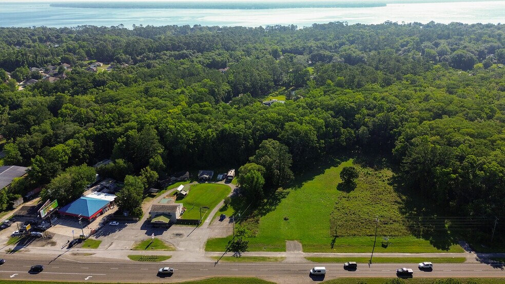 More Photos Of 3297 US 17 Hwy, Green Cove Springs Bar For Sale