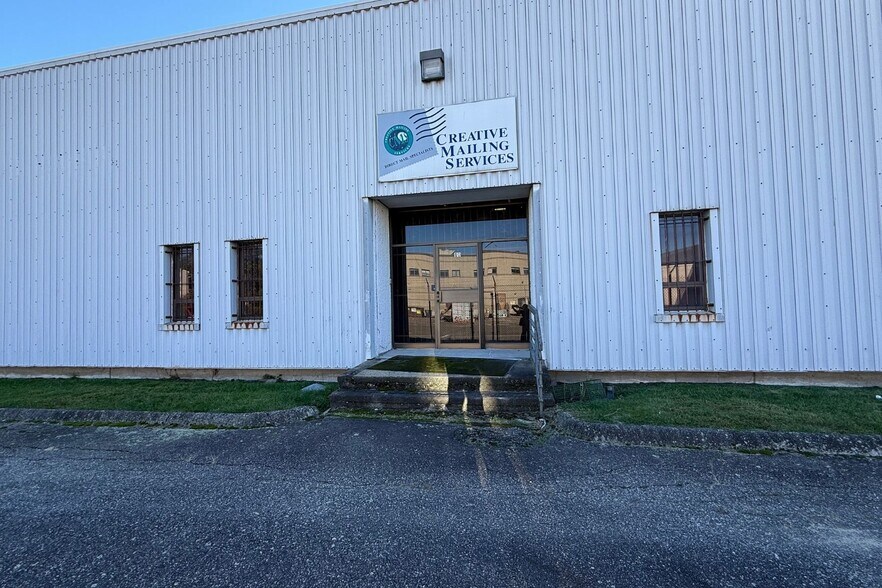 More Photos Of 10 Island Brook Ave, Bridgeport Warehouse For Sale