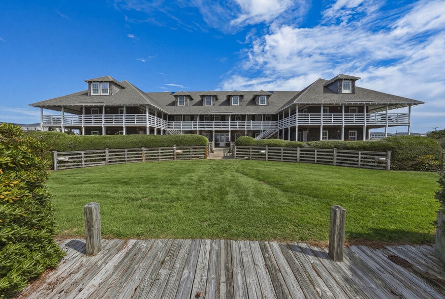 More Photos Of 6715 S Croatan Hwy, Nags Head Hotel For Sale