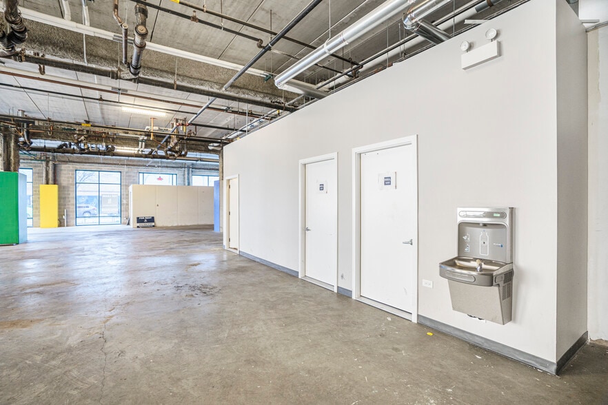 More Photos Of 4848 N Sheridan Rd, Chicago Apartments For Lease