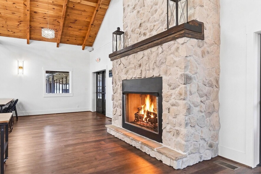 More Photos Of 1249 Gulf Rd, Spencer Golf Course Driving Range For Sale