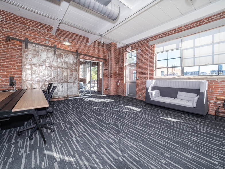 More Photos Of 733 Foster St, Durham Serviced Offices For Lease