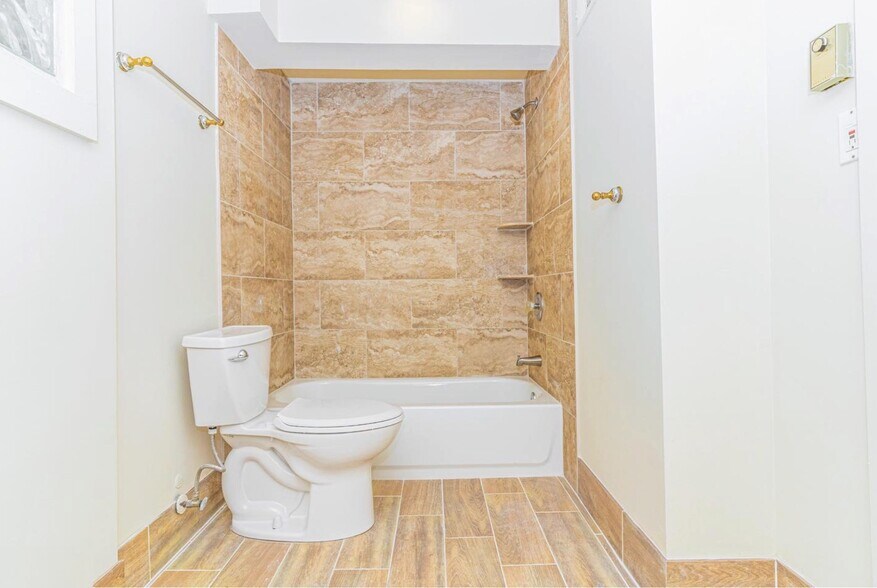 More Photos Of 1755 18th St Nw, Washington Apartments For Sale