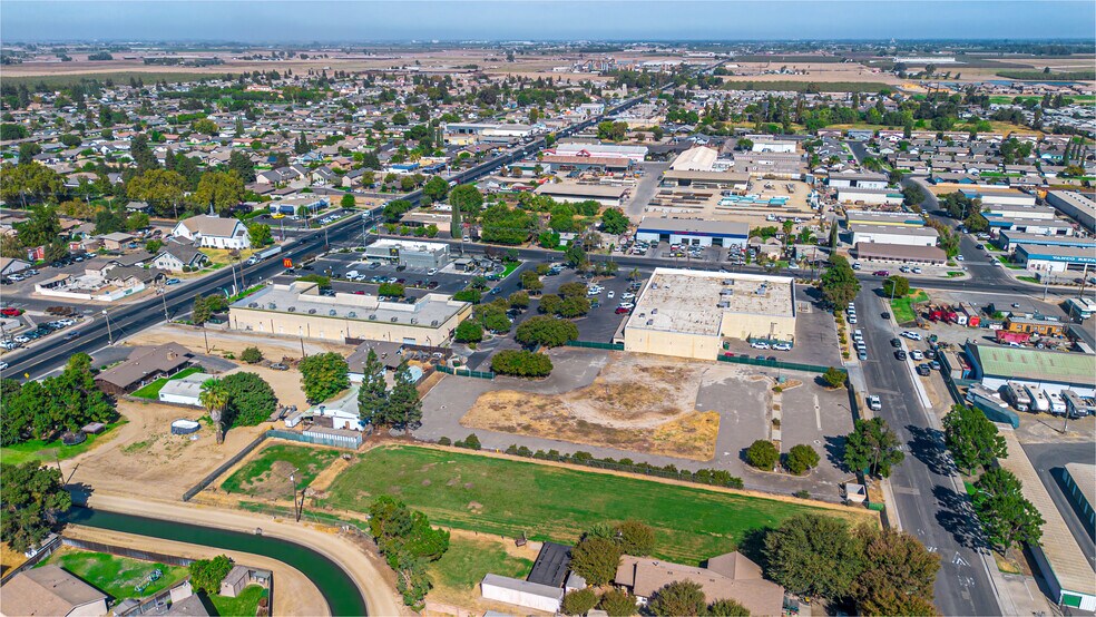 More Photos Of 7958 Lander Avenue, Hilmar Land For Sale