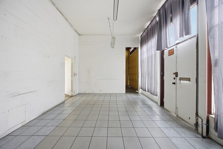 More Photos Of 4202 W El Segundo Blvd, Hawthorne Auto Repair For Sale