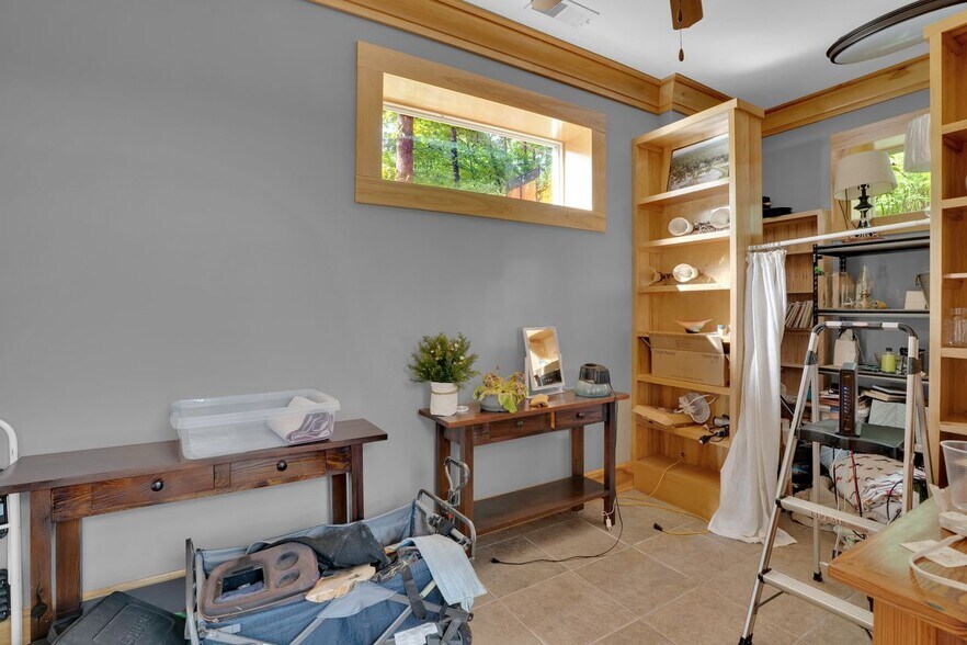 More Photos Of 1530 Buck Hill Rd, Ridgeway Industrial For Sale