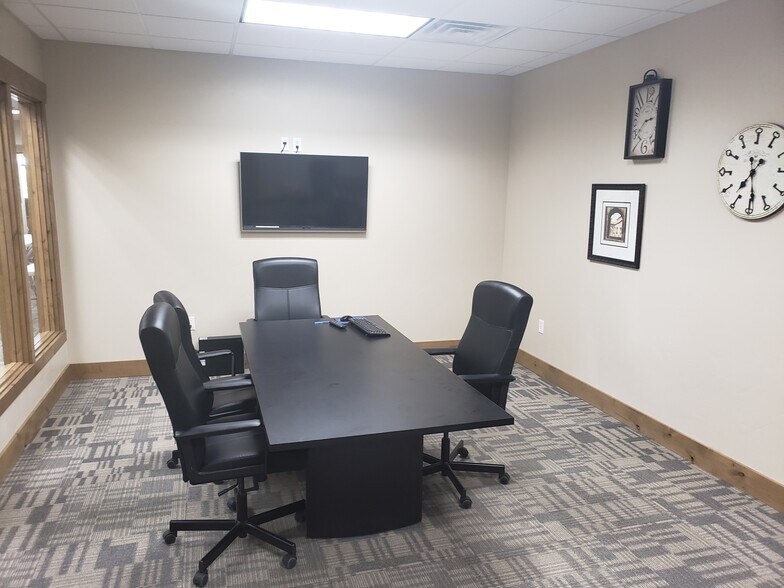 More Photos Of 12427 S Pasture Rd, Riverton Medical For Lease