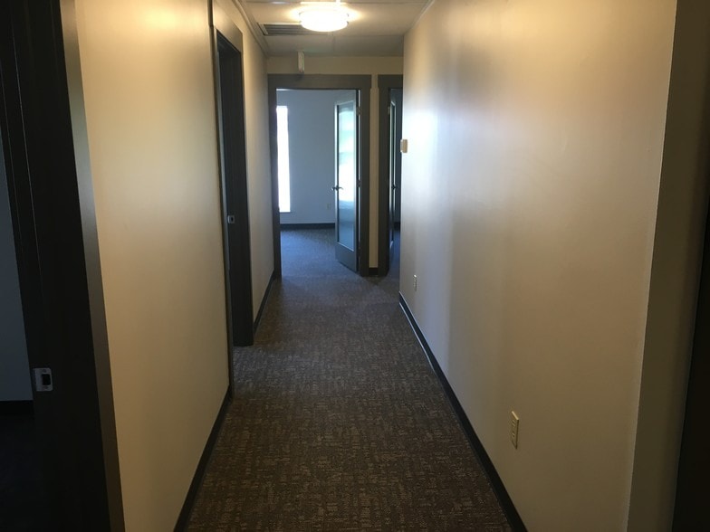 More Photos Of 1611 S Geiger Blvd, Spokane Industrial For Sale