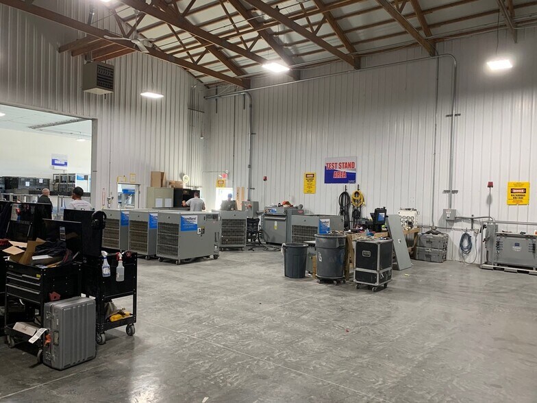 More Photos Of 3676 W 9000N Rd, Manteno Warehouse For Lease
