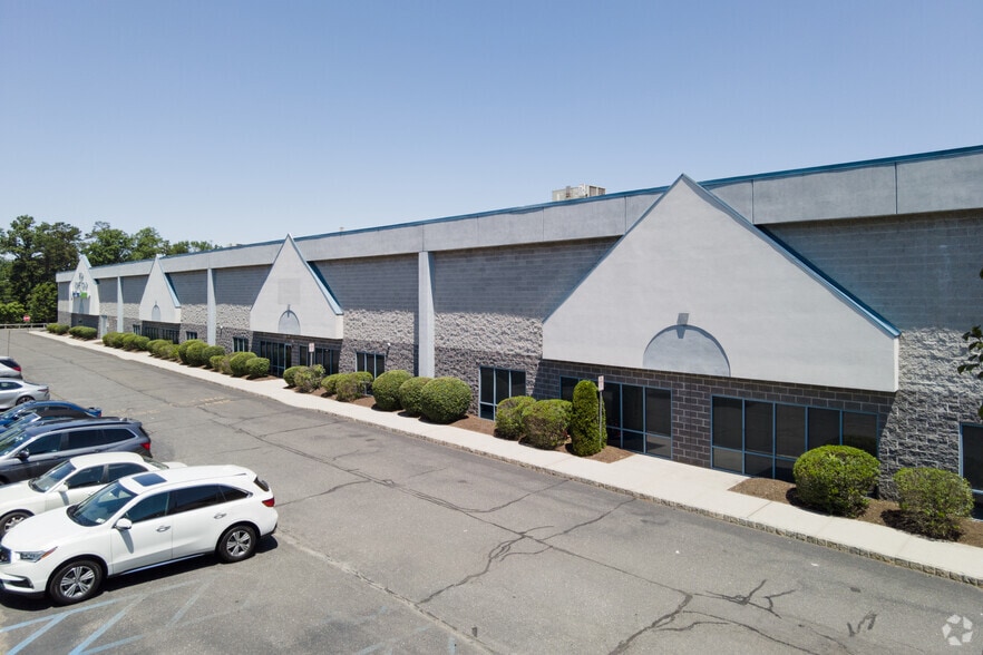 More Photos Of 749 Hope Rd, Eatontown Light Distribution For Lease