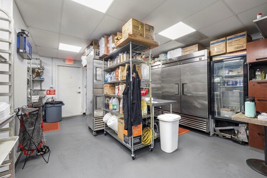 More Photos Of 3512 South St, Nacogdoches Fast Food For Sale