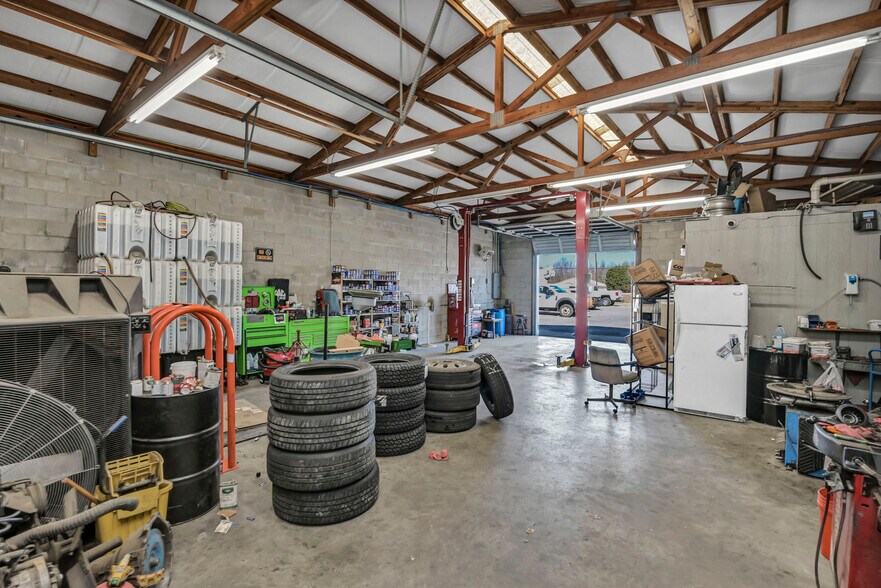 More Photos Of 1707 Augusta Hwy, Lexington Land For Sale