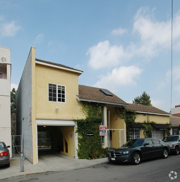 More Photos Of 12413 Ventura Ct, Studio City Office For Lease