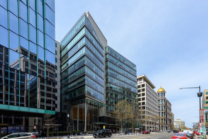 More Photos Of 1152 15th St NW, Washington Office For Lease