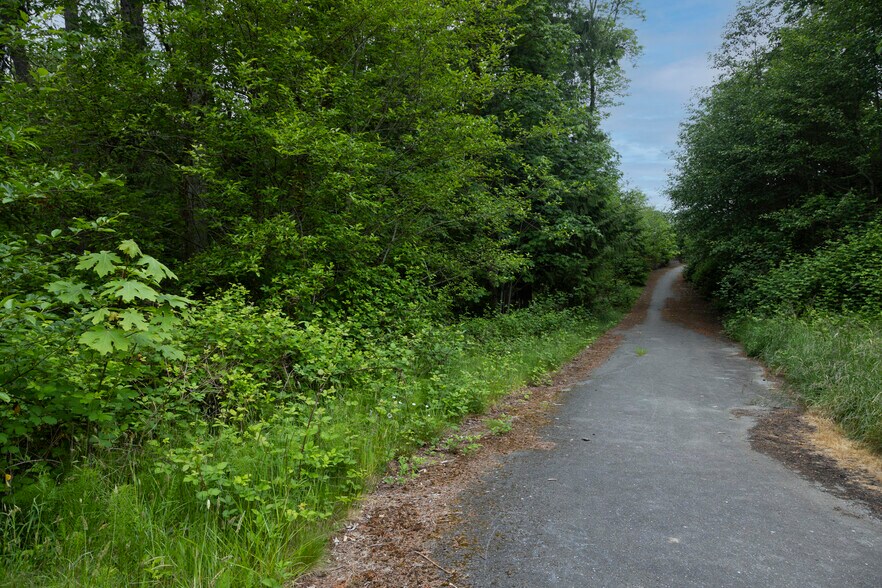 More Photos Of 10th Avenue @ Liberty, Poulsbo Land For Sale
