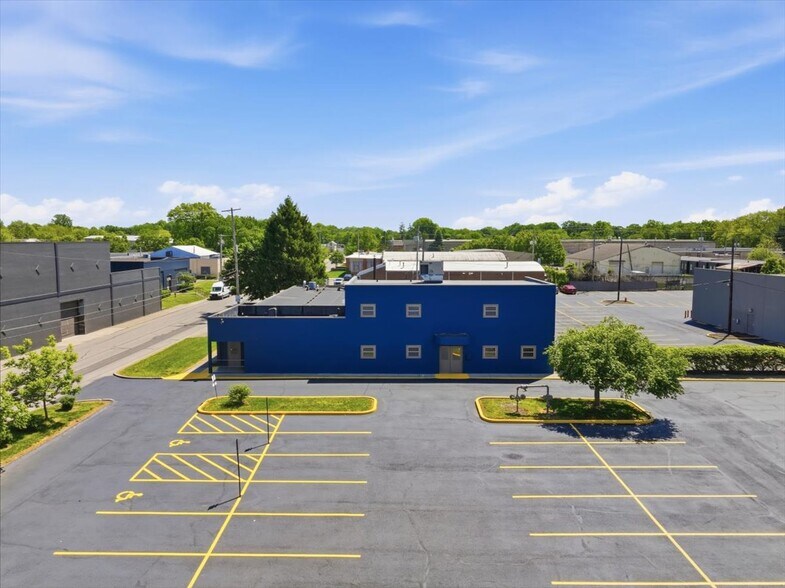 More Photos Of 175 E Broadway Ave, Westerville Office For Lease