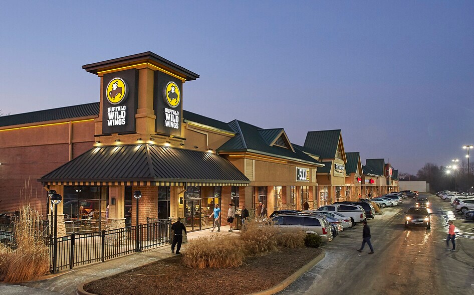 More Photos Of 1301-1355 S 5th St, Saint Charles Unknown For Lease