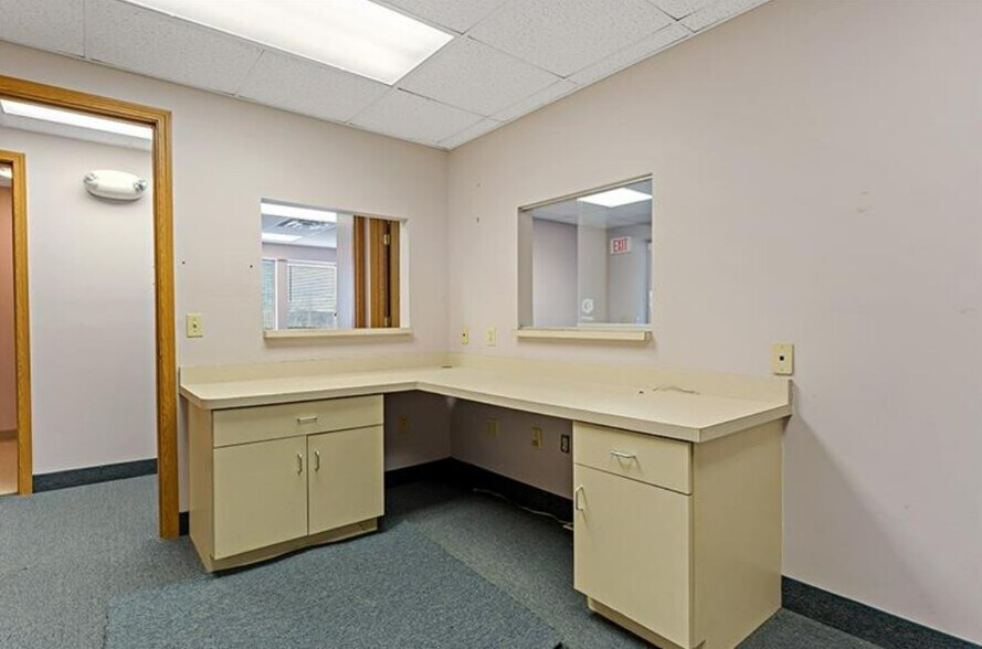 More Photos Of 892 Stoystown Rd, Somerset Office For Sale