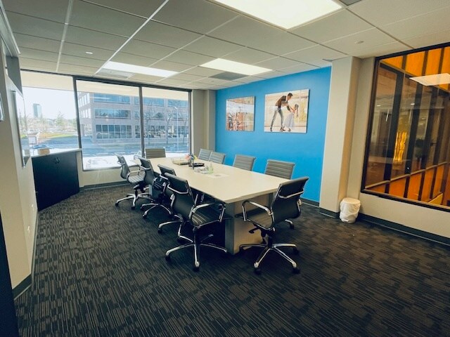 More Photos Of 469 S Cherry St, Denver Office For Lease