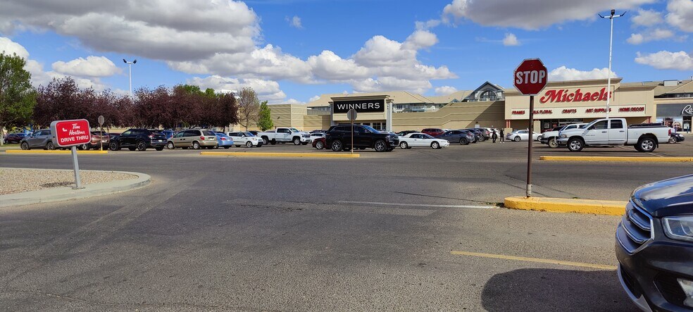 More Photos Of 3201 13th Ave SE, Medicine Hat Unknown For Lease